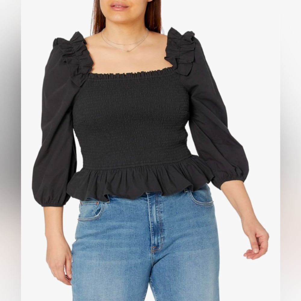 Long Sleeve Ruffle Smocked Cropped Top